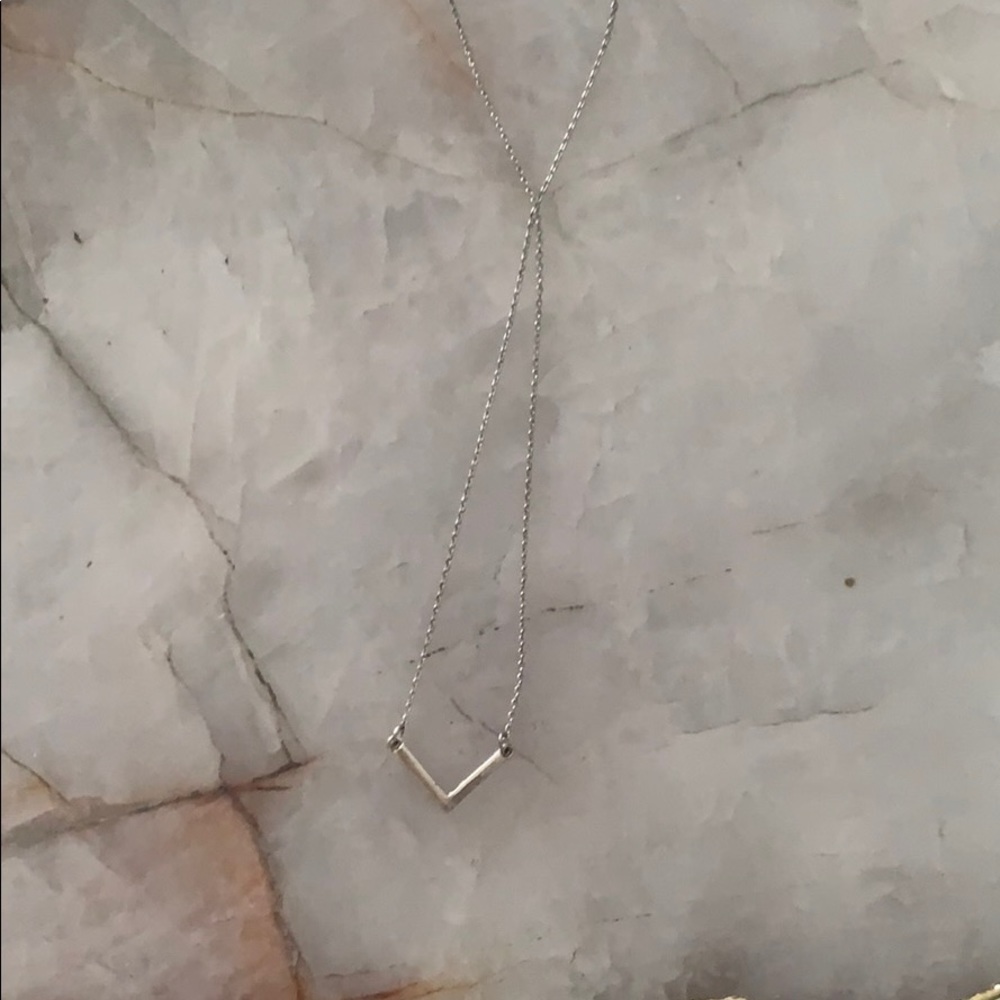 Uncommon James v necklace
